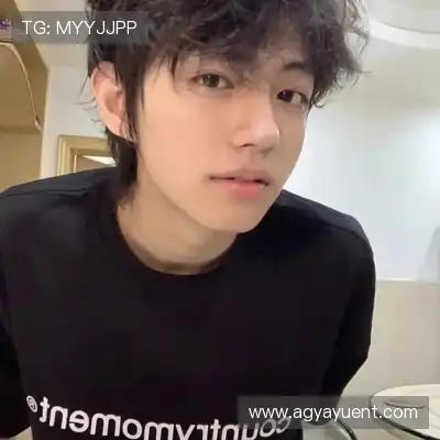 秦莉凌
